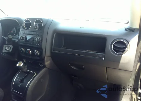 2014 Jeep Patriot Sport z USA, uszkodzony, nr VIN 1C4NJPBA3ED819179